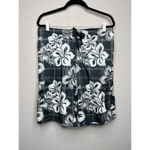 Hang Ten Other - Men's Size L Hang Ten Black, Grey & White Hibiscus Floral Swim Trunks